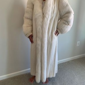 COPY - Saga Natural Shadow Fox Fur Coat